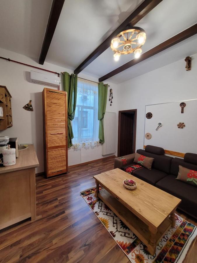City Home Bukarest Kültér fotó