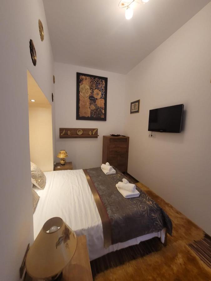 City Home Bukarest Kültér fotó