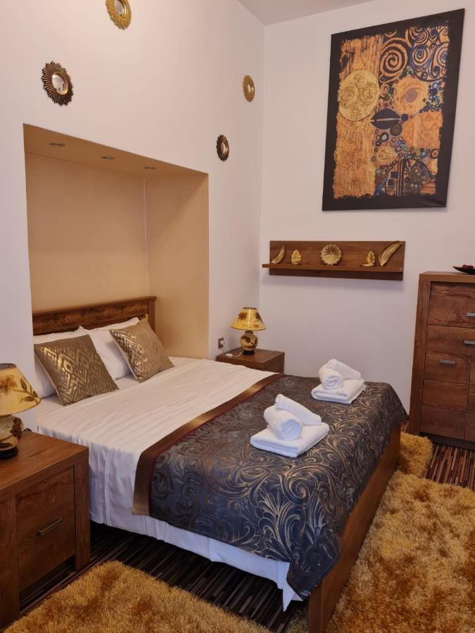 City Home Bukarest Kültér fotó