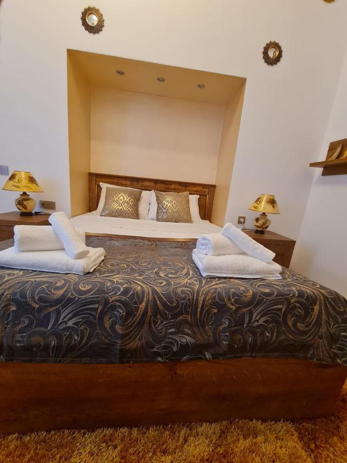 City Home Bukarest Kültér fotó